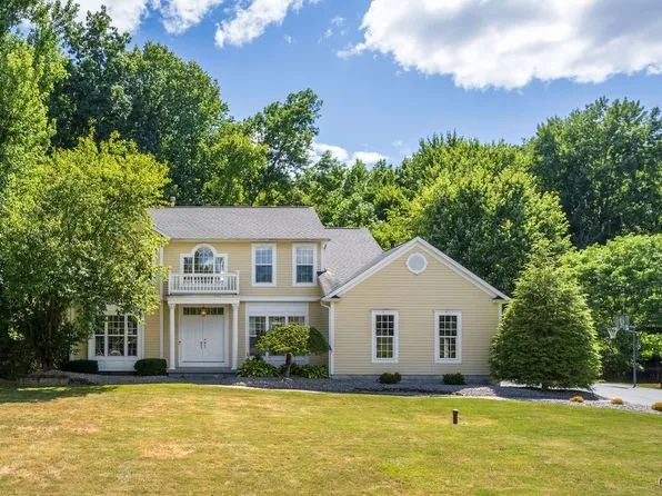 2720 Hiltonwood Rd, Baldwinsville, NY 13027