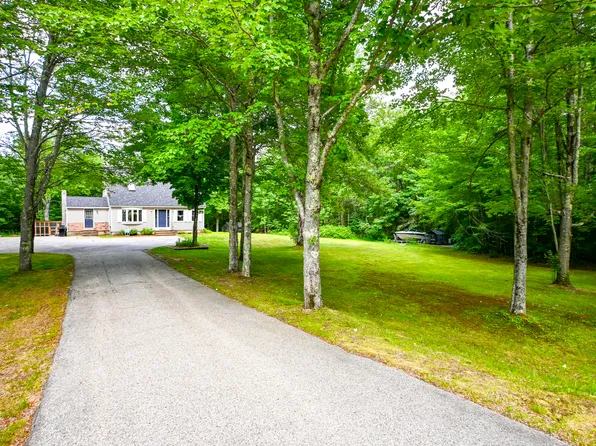 266 Sokokis Trail S, Limerick, ME 04048