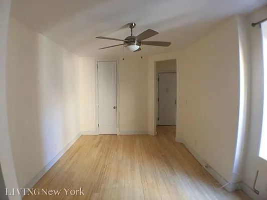 Rented by Living New York | media 17