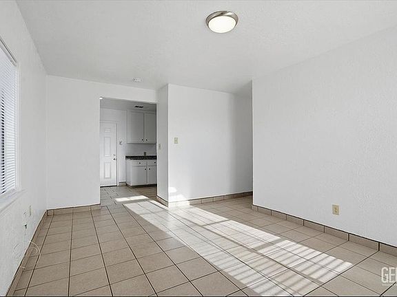 4th image of 420 Dover Pl