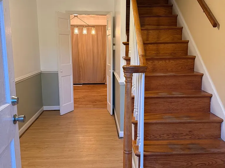 86 Venable Dr — Photo 16