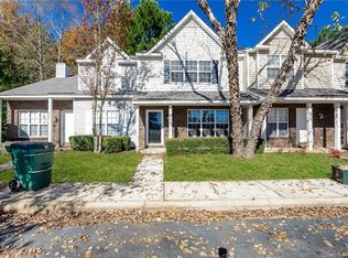 5743 Cougar Ln, Charlotte, NC 28269