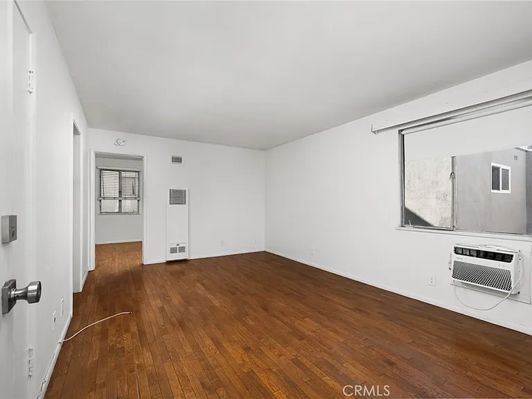 1124 Cordova St #2 — Photo 5