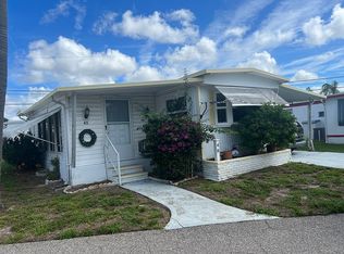 48 Spring Ln, Englewood, FL 34223