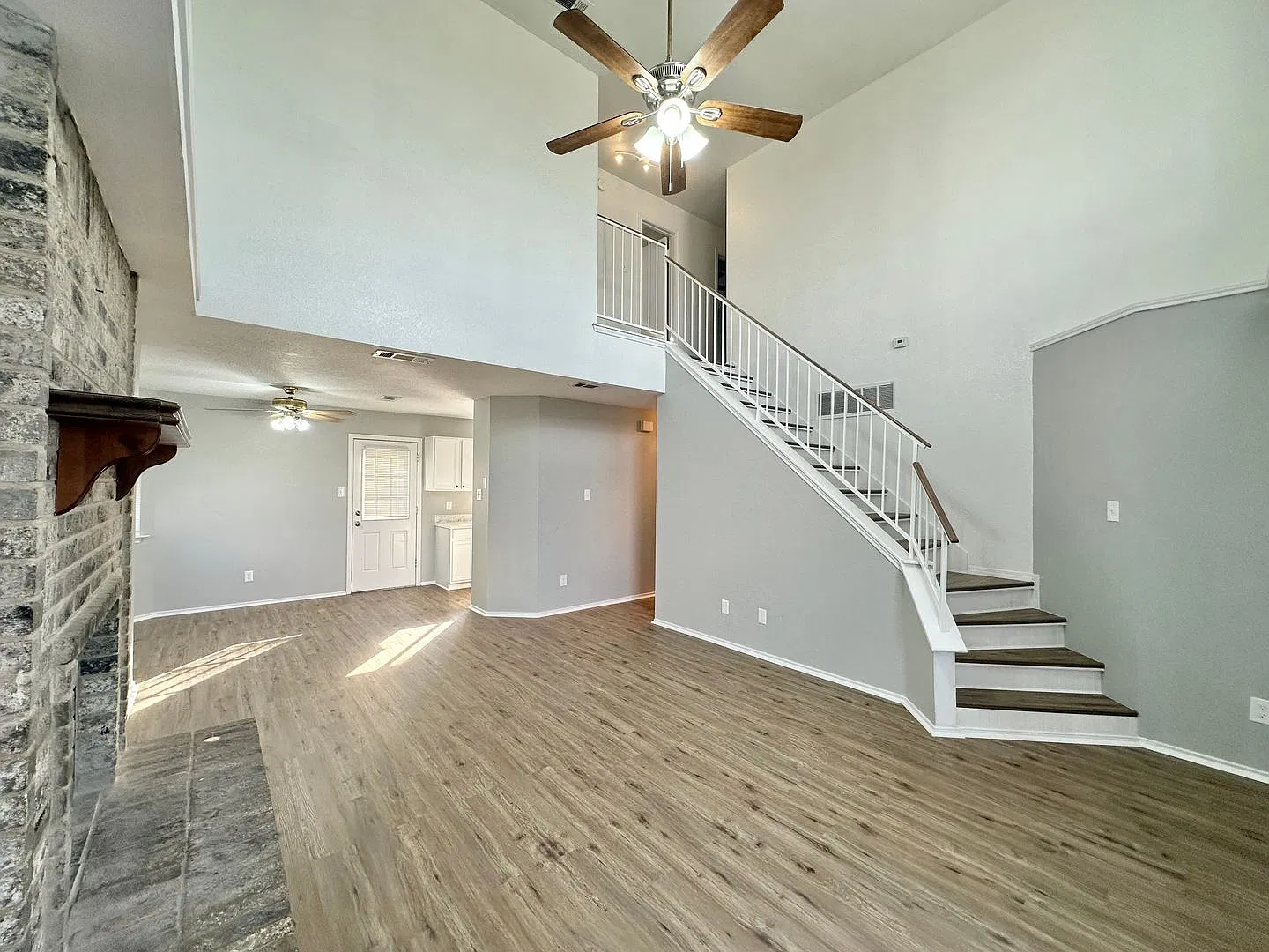 Pets Accepted! Viewable Now! — Photo 2
