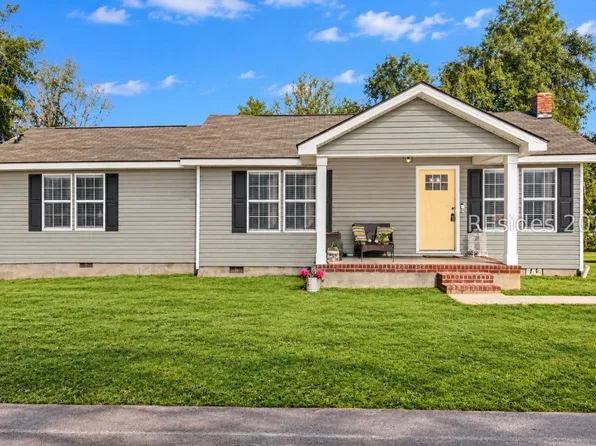 84 Salkehatchie Road, Yemassee, SC 29945