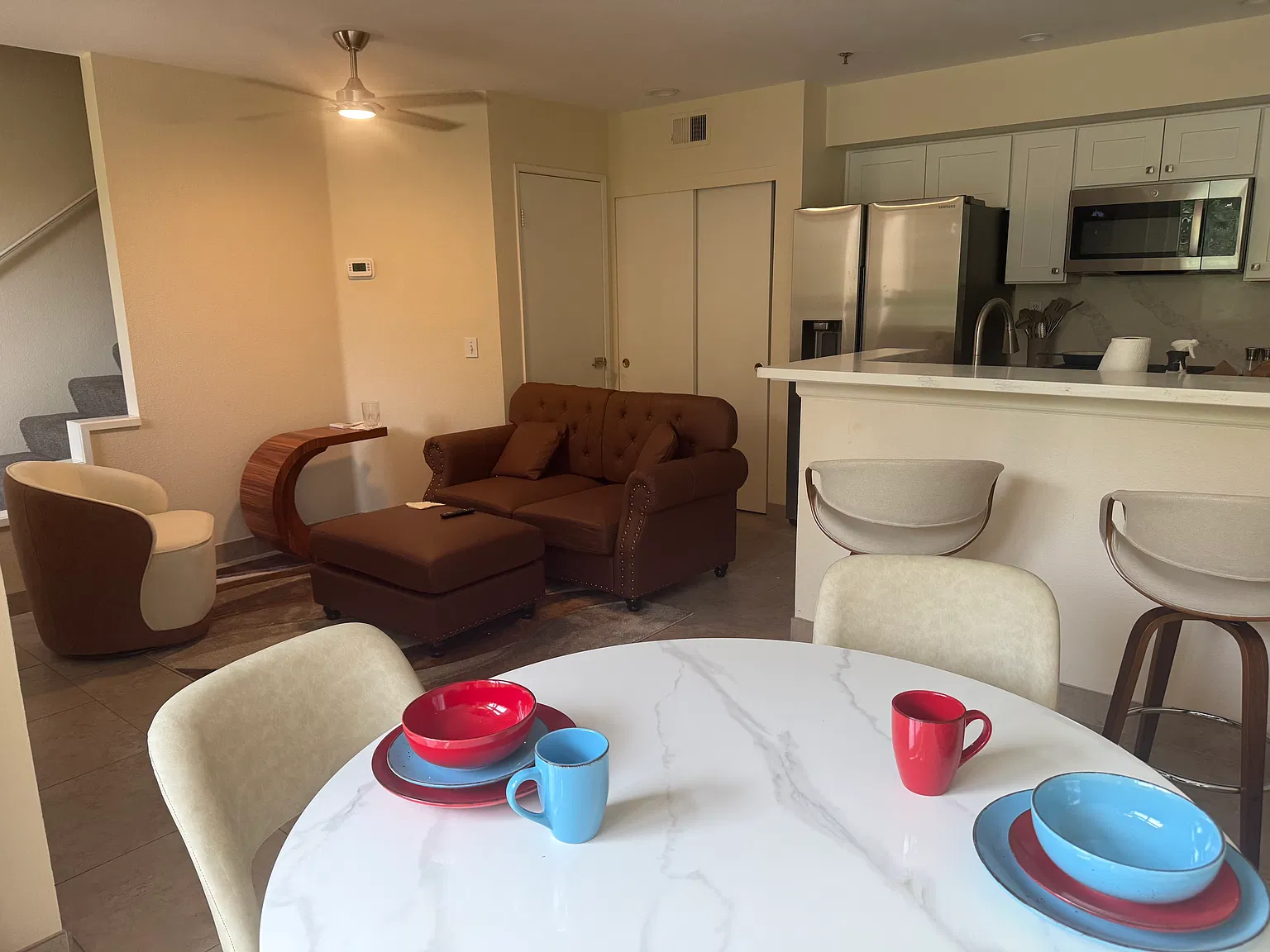 1 bed, 1.5 bath, 750 sqft, $3,000 — Photo 3