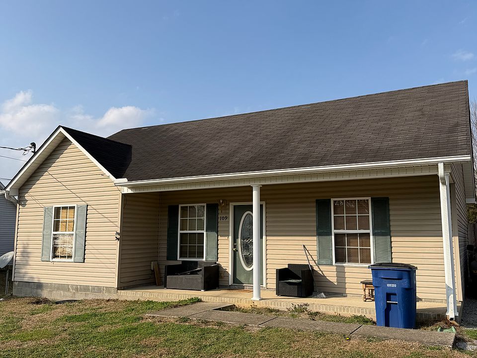 1st image of 109 Stonefield Cir