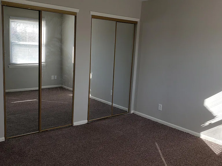 241 Willow Turn — Photo 13