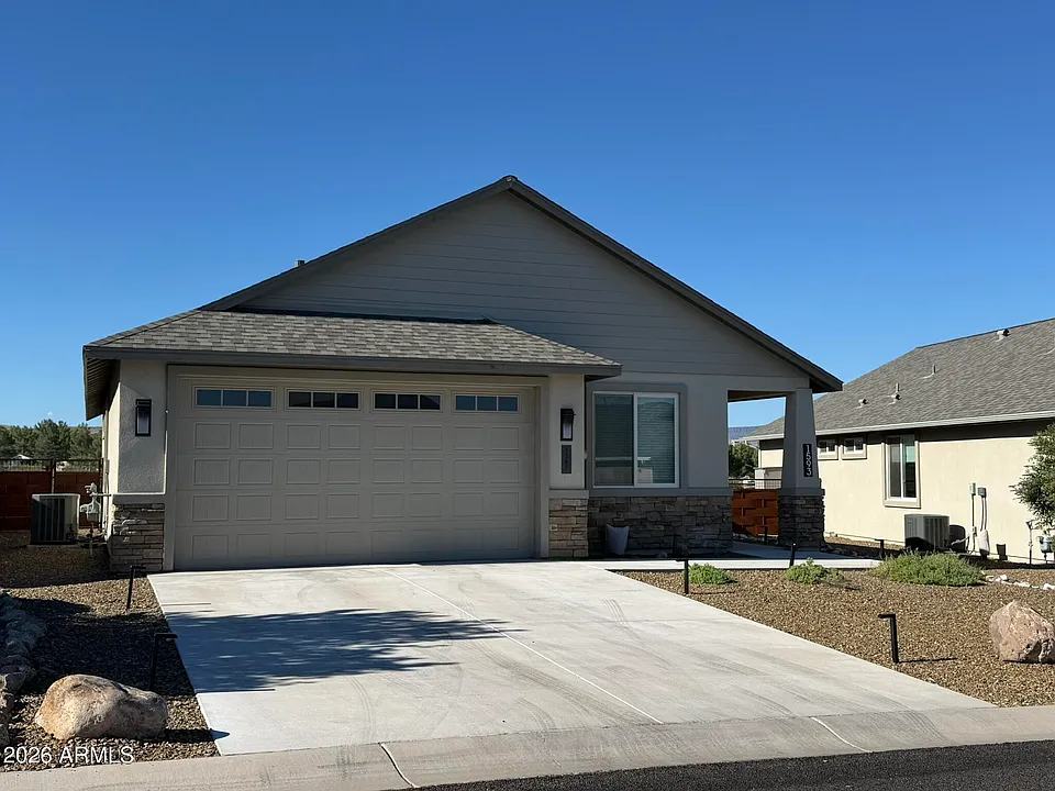 1593 Chateau Dr