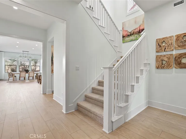 107 Orbit — Photo 18