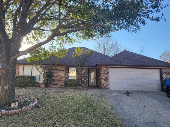 7404 Glen Haven Dr, Fort Worth, TX 76133