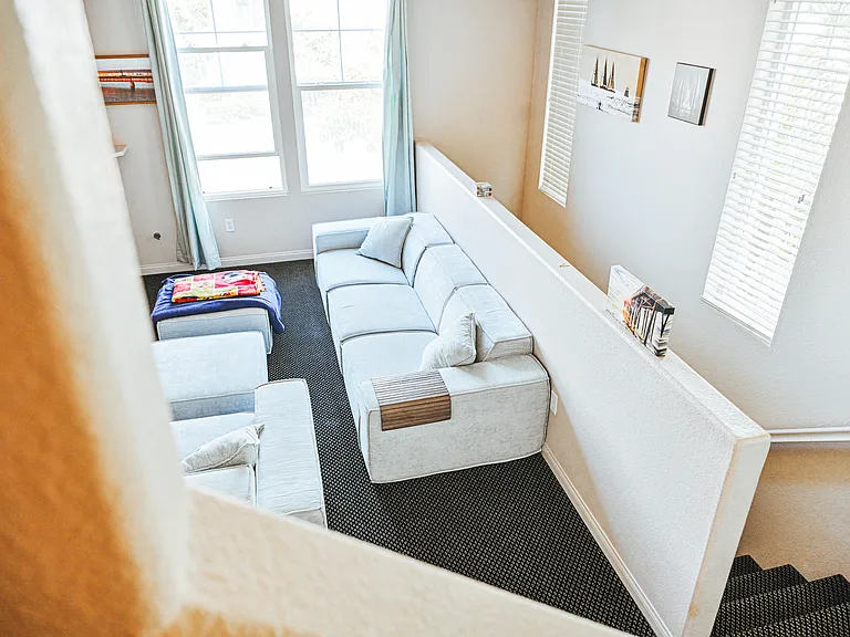835 Harbor Cliff Way #286 — Photo 14