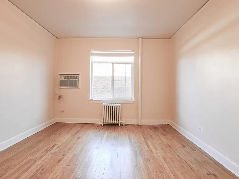 961 N Marion St #4 — Photo 14