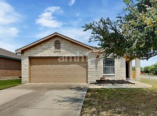 905 Dexter Dr, Leander, TX 78641