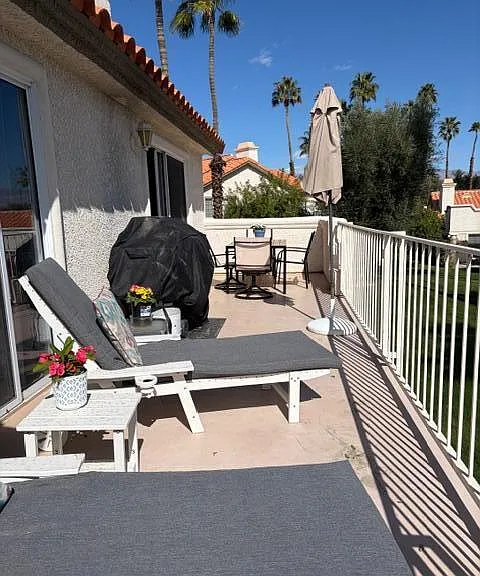 726 Vista Lago Dr N — Photo 30