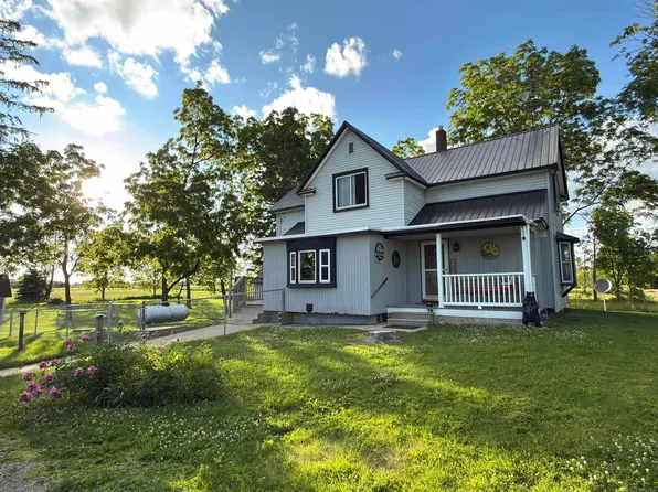 1451 N Loree Rd, Carsonville, MI 48419