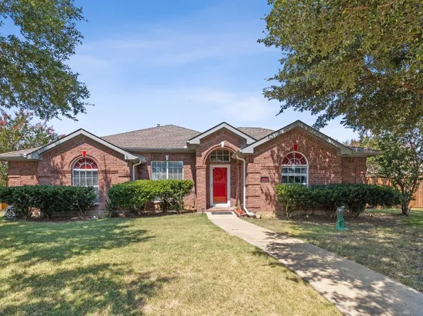 1011 Lakefield Dr, Mesquite, TX 75181