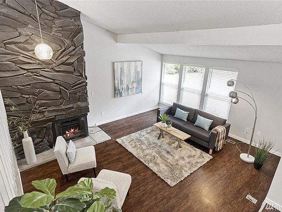5th image of 8015 142nd Street Ct NW