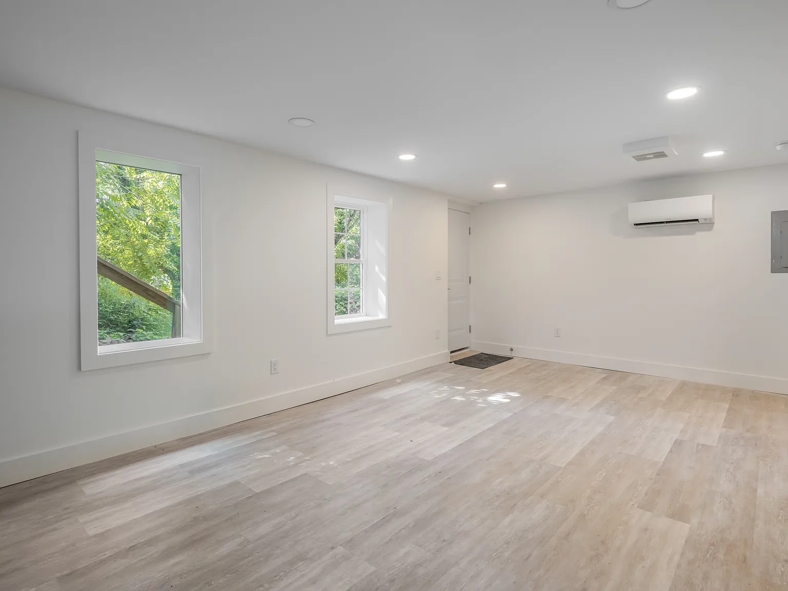 1 bed, 574 sqft, $1,345 — Photo 3
