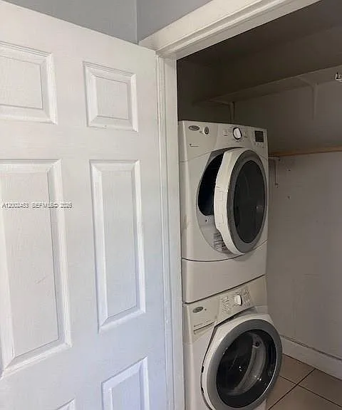 3723 NW 23rd Ave — Photo 7