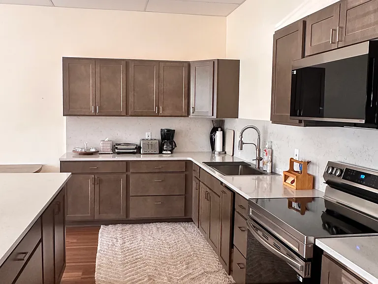4114 Secor Rd #B — Photo 1