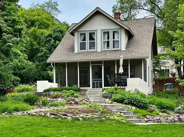 18916 Excelsior Blvd, Minnetonka, MN 55345