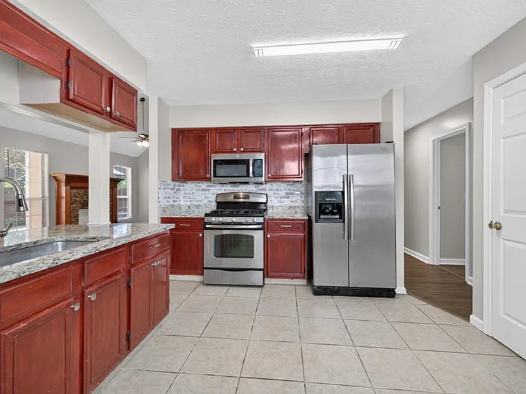 2949 Weston Brook Ln — Photo 18
