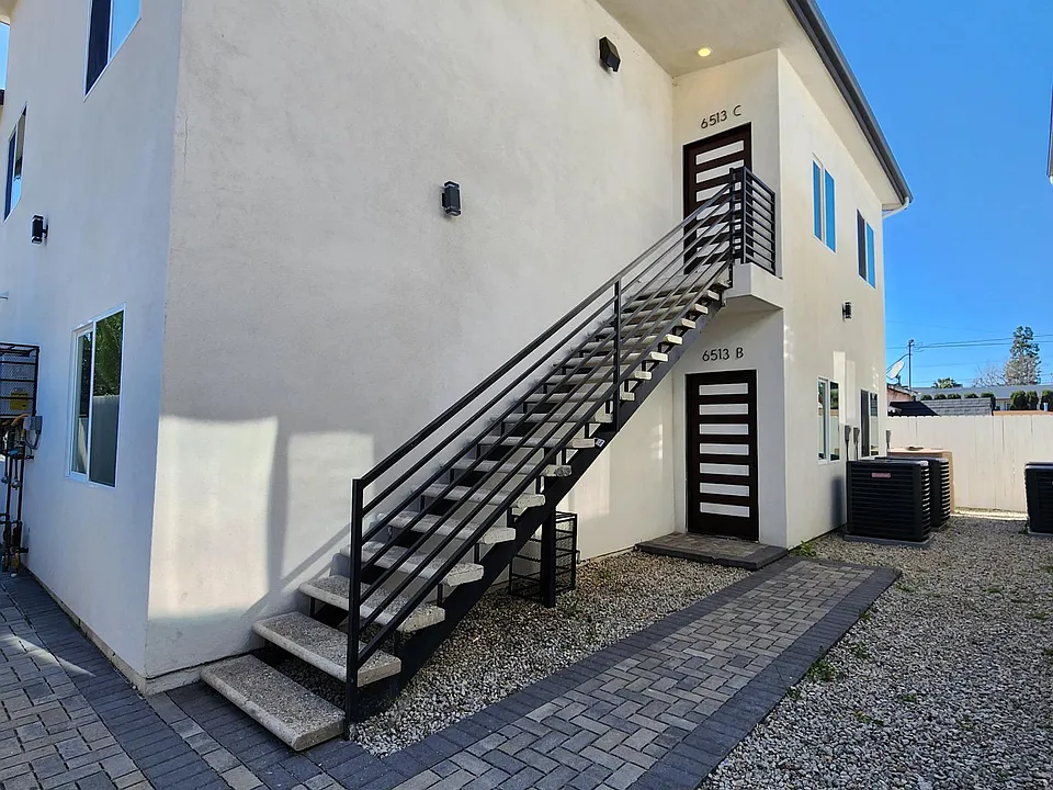 6515--6513 Florence Place Bell Gardens Circle 6313 #A-6315
