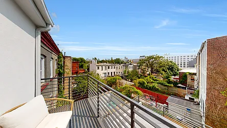 Sold by Platt New York