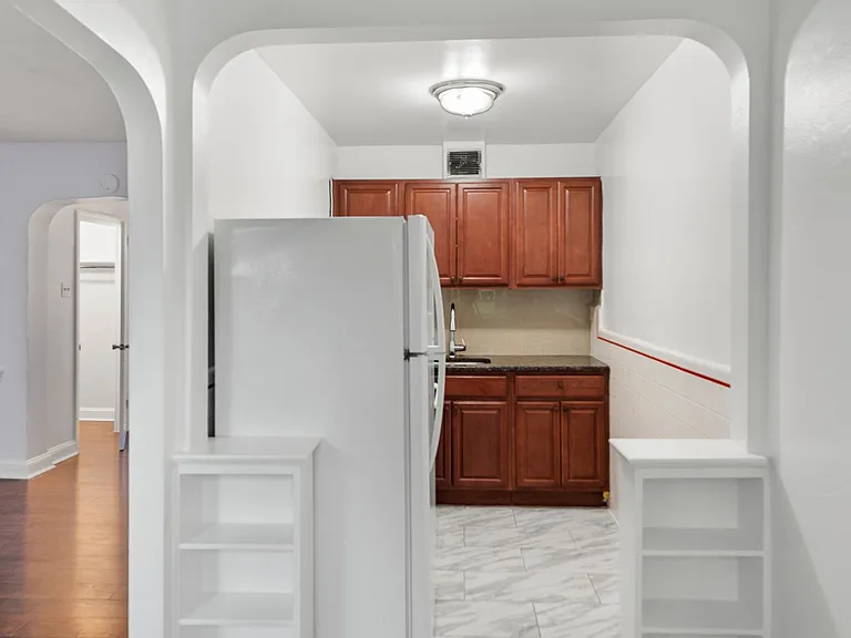 105 Saint Laurence Rd — Photo 11
