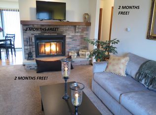 1201 Clifford Dr, Urbana, IL 61802