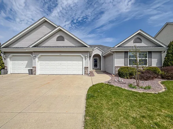 560 East Randy ROAD, Oak Creek, WI 53154