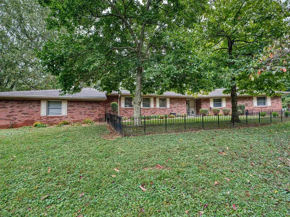 5244 Tarrytown Rd, Newburgh, IN 47630