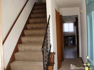 6185 Stornoway Dr N, Columbus, OH 43213