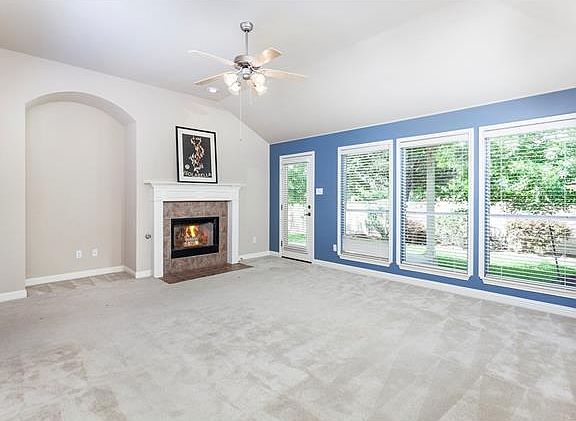 2nd image of 1825 Chula Vista Dr