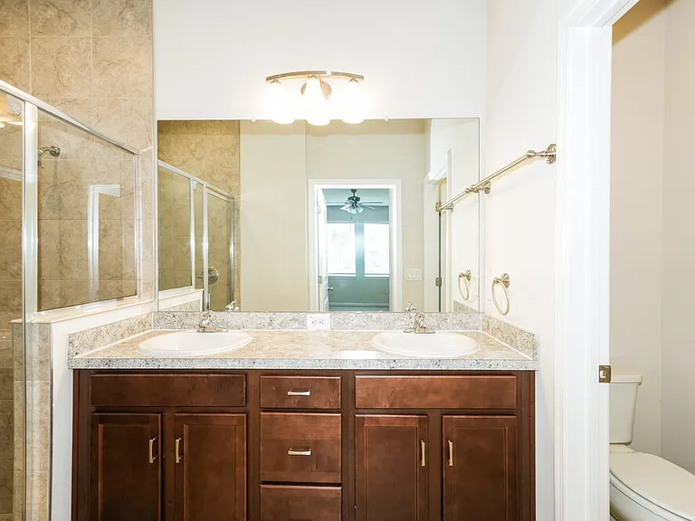 18424 Hunters Meadow Walk — Photo 12