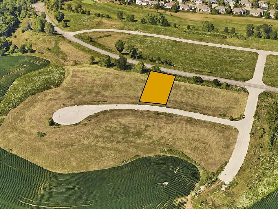 2nd image of 334 Olde Mill Ln