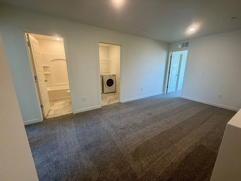 3852 Pinnacles Ct — Photo 10