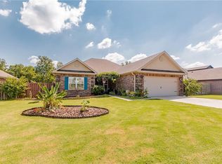 320 McKissic Spring Rd, Centerton, AR 72719