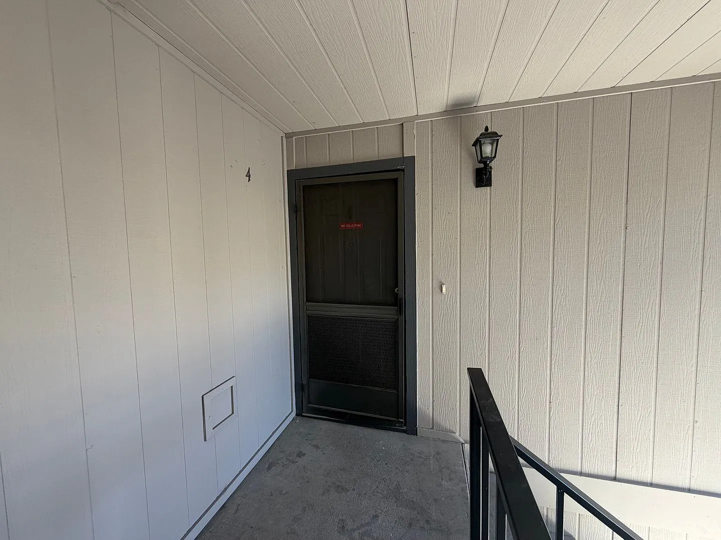 3075 Berrum Pl — Photo 2