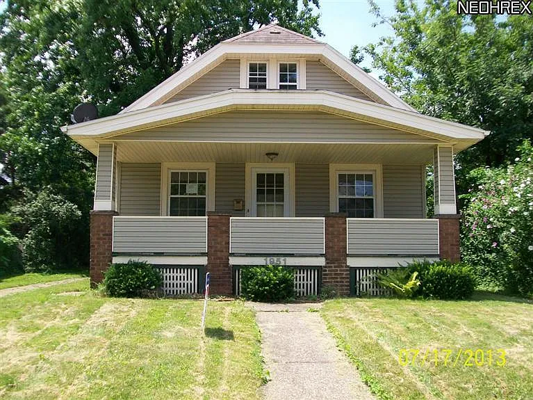 1951 Creston Ave photo 1