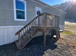 15 Stillwater Ln, Hayesville, NC 28904