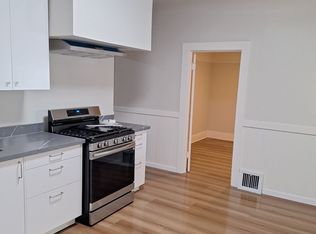 1426 U St, Sacramento, CA 95818