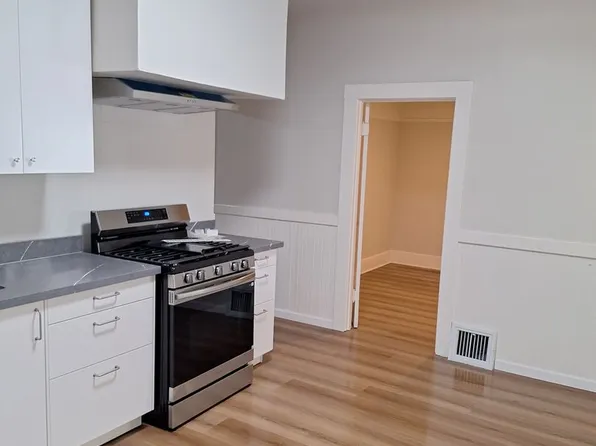 1426 U St, Sacramento, CA 95818