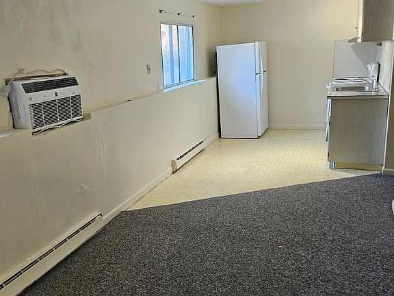 4th image of 6 Colbert Ave APT 4