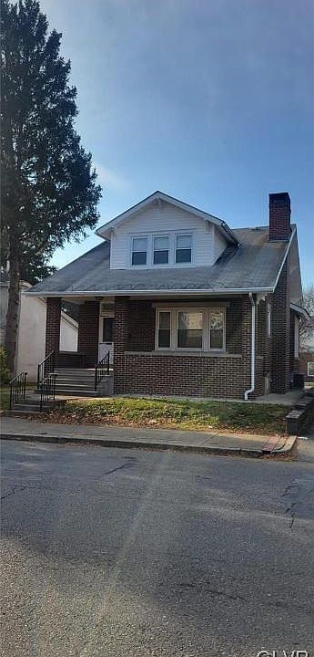 1st image of 820 Club Ave