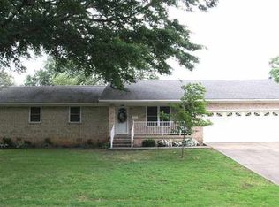 1906 W Arch Ave, Searcy, AR 72143