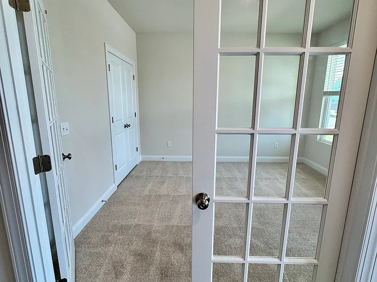 7453 Linda Vista Ln — Photo 7
