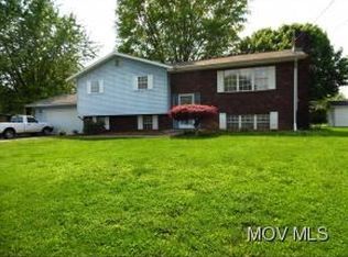 25 Hendricks St, Newport, OH 45768